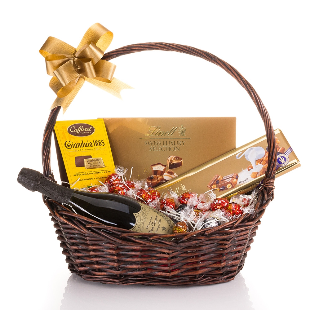 Подаръчна Кошница Dom Perignon  - 135