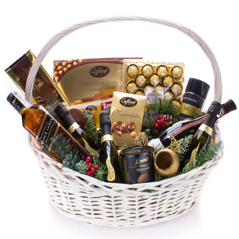 Коледна Подаръчна Кошница The Basket - 455